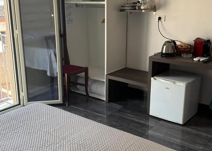 Ig-Tysandros Apartments Giardini Naxos